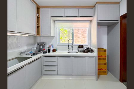 Casa de condomínio para alugar com 114m², 2 quartos e 1 vagaCozinha