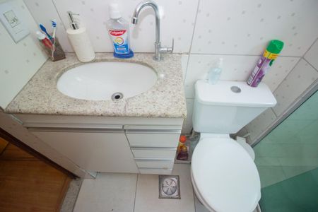 Apartamento à venda com 44m², 2 quartos e 1 vagaBanheiro Social