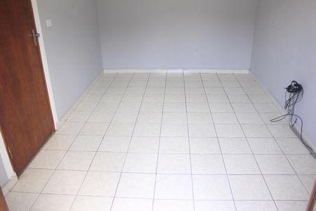 Casa para alugar com 110m², 2 quartos e 2 vagasQuarto 1