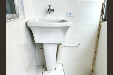 Apartamento para alugar com 72m², 2 quartos e 1 vaga Apartamento para alugar com 72m², 2 quartos e 1 vagaÁrea de Serviço