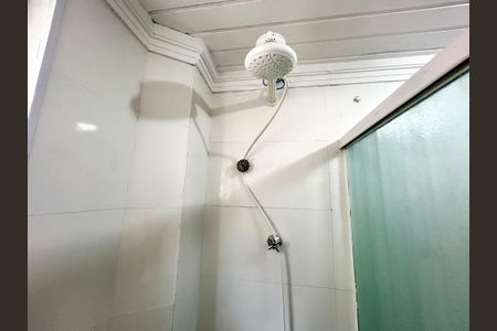 Apartamento para alugar com 72m², 2 quartos e 1 vaga Apartamento para alugar com 72m², 2 quartos e 1 vagaBanheiro