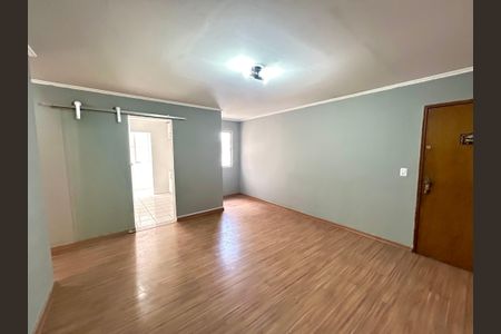 Apartamento para alugar com 72m², 2 quartos e 1 vaga Apartamento para alugar com 72m², 2 quartos e 1 vagaSala