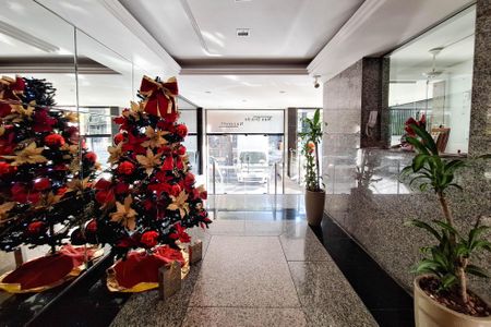 Apartamento à venda com 90m², 3 quartos e sem vagaÁrea comum