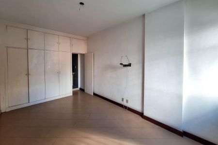 Apartamento à venda com 90m², 3 quartos e sem vagaSuíte 1