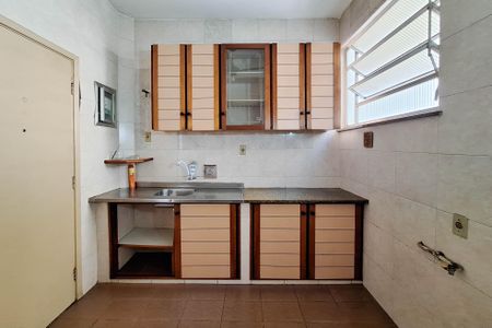 Apartamento à venda com 90m², 3 quartos e sem vagaCozinha