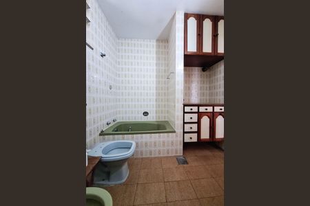 Apartamento à venda com 90m², 3 quartos e sem vagaBanheiro Social