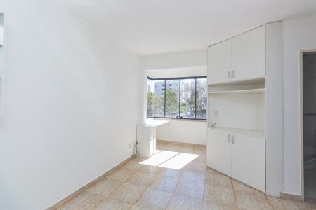 Sala de apartamento para alugar com 2 quartos, 60m² em Rubem Berta, Porto Alegre