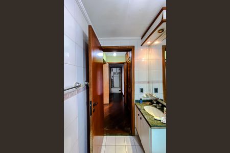 Apartamento para alugar com 145m², 3 quartos e 3 vagas Apartamento para alugar com 145m², 3 quartos e 3 vagasBanheiro da Suíte