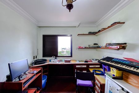 Apartamento para alugar com 145m², 3 quartos e 3 vagas Apartamento para alugar com 145m², 3 quartos e 3 vagasQuarto 1 - Suíte