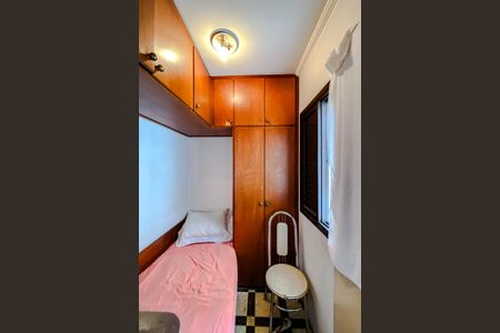 Apartamento para alugar com 145m², 3 quartos e 3 vagas Apartamento para alugar com 145m², 3 quartos e 3 vagasQuarto de Serviço