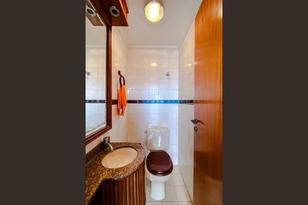 Apartamento para alugar com 145m², 3 quartos e 3 vagas Apartamento para alugar com 145m², 3 quartos e 3 vagasLavabo