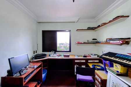 Apartamento para alugar com 145m², 3 quartos e 3 vagas Apartamento para alugar com 145m², 3 quartos e 3 vagasQuarto 1 - Suíte