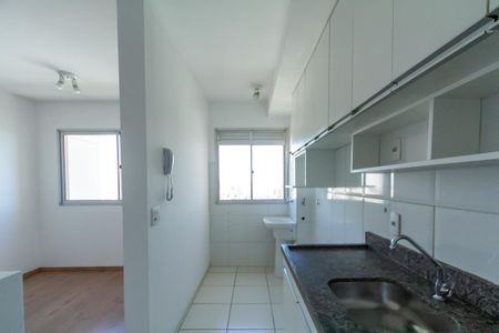 Apartamento à venda com 48m², 2 quartos e 1 vagaCozinha e Área de Serviço