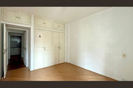 Apartamento à venda com 169m², 3 quartos e 2 vagasQuarto 1