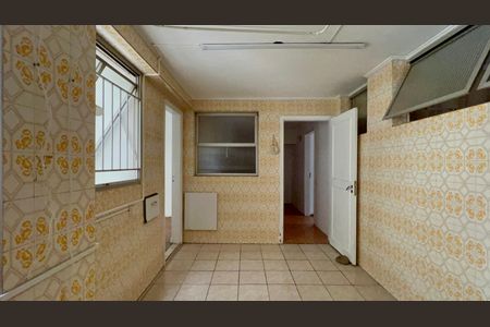 Apartamento à venda com 169m², 3 quartos e 2 vagasÁrea de Serviço