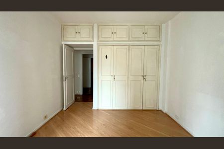 Apartamento à venda com 169m², 3 quartos e 2 vagasQuarto 1