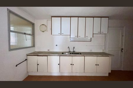 Apartamento à venda com 169m², 3 quartos e 2 vagasCozinha