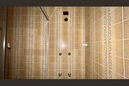 Apartamento à venda com 169m², 3 quartos e 2 vagasBanheiro da Suíte