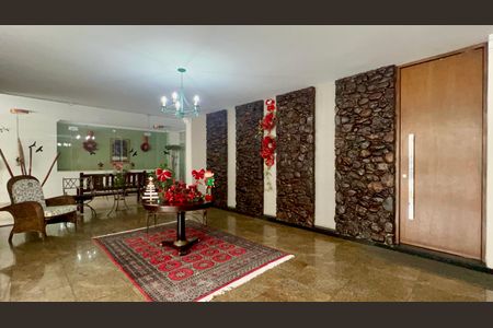 Apartamento à venda com 169m², 3 quartos e 2 vagasHall de entrada