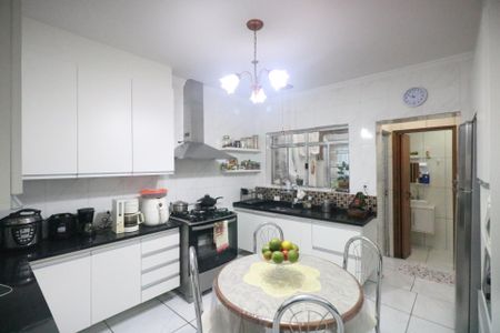 Casa à venda com 71m², 3 quartos e 1 vagaCozinha