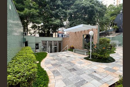 Apartamento para alugar com 125m², 3 quartos e 2 vagasEntrada