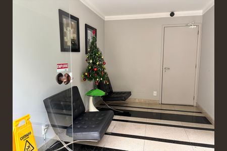 Apartamento para alugar com 125m², 3 quartos e 2 vagasHall