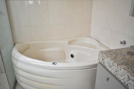 Apartamento para alugar com 125m², 3 quartos e 2 vagasBanheiro da Suíte