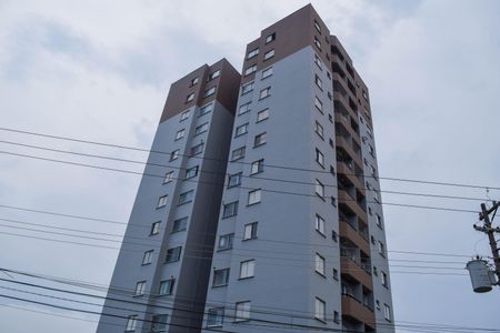 Apartamento à venda com 56m², 2 quartos e 1 vaga Apartamento à venda com 56m², 2 quartos e 1 vagaFachada