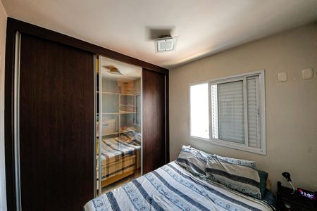 Apartamento à venda com 54m², 2 quartos e 1 vagaQuarto 2