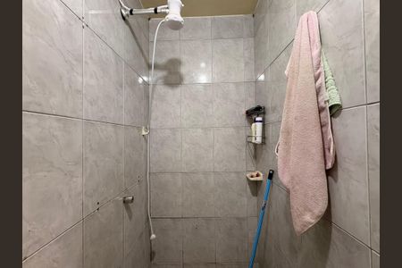 Casa à venda com 187m², 4 quartos e 2 vagasBanheiro casa 1