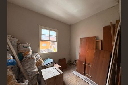 Casa à venda com 187m², 4 quartos e 2 vagasSala e quarto casa 4