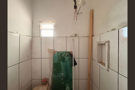 Casa à venda com 187m², 4 quartos e 2 vagasBanheiro casa 3