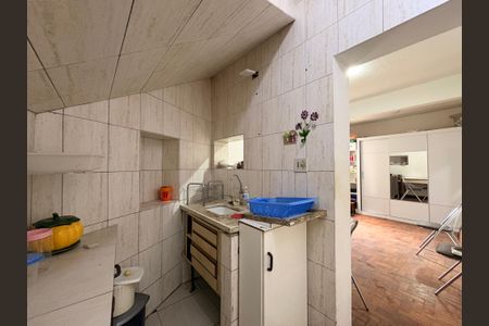 Casa à venda com 187m², 4 quartos e 2 vagasCozinha casa 1