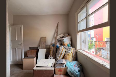 Casa à venda com 187m², 4 quartos e 2 vagasSala e quarto casa 4