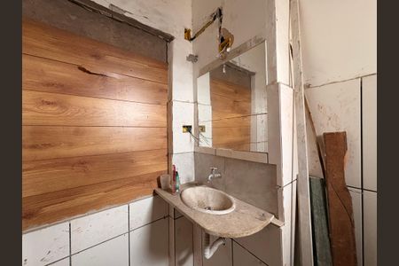 Casa à venda com 187m², 4 quartos e 2 vagasBanheiro casa 3