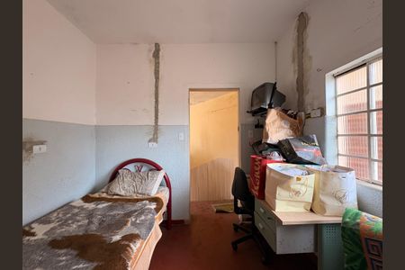 Casa à venda com 187m², 4 quartos e 2 vagasSala e quarto casa 2