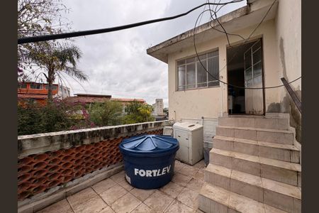 Casa à venda com 187m², 4 quartos e 2 vagasVaranda e lavanderia casa 2