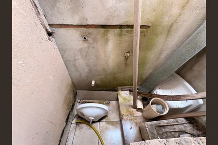 Casa à venda com 187m², 4 quartos e 2 vagasLavanderia casa 3