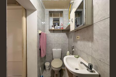 Casa à venda com 187m², 4 quartos e 2 vagasBanheiro casa 1