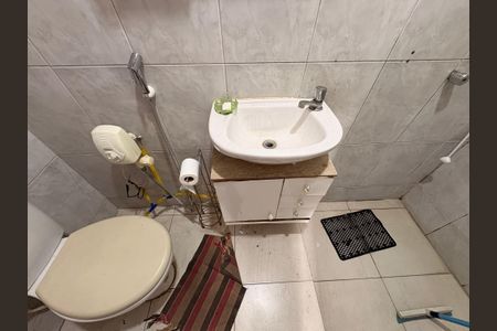 Casa à venda com 187m², 4 quartos e 2 vagasBanheiro casa 1