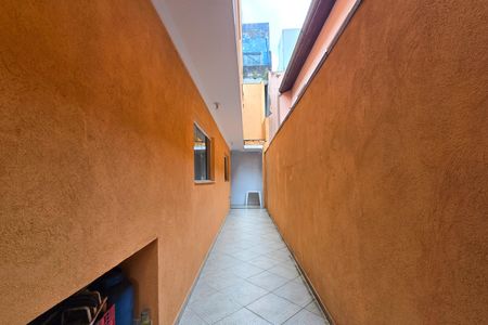 Casa à venda com 200m², 3 quartos e 2 vagas Casa à venda com 200m², 3 quartos e 2 vagasQuintal