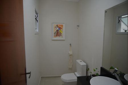 Casa à venda com 125m², 3 quartos e 2 vagasLavabo