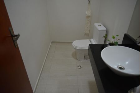 Casa à venda com 125m², 3 quartos e 2 vagasLavabo