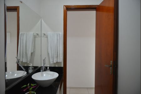 Casa à venda com 125m², 3 quartos e 2 vagasLavabo