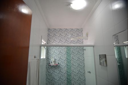 Casa à venda com 125m², 3 quartos e 2 vagasBanheiro da Suíte