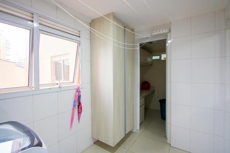 Apartamento à venda com 123m², 3 quartos e 3 vagasÁrea de serviço