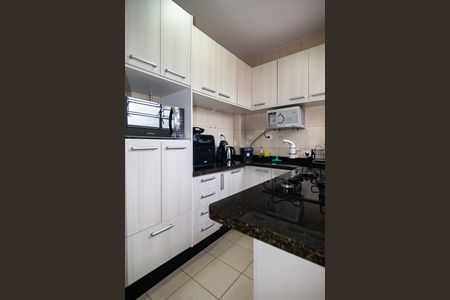 Apartamento à venda com 54m², 2 quartos e 1 vaga Apartamento à venda com 54m², 2 quartos e 1 vagaCozinha