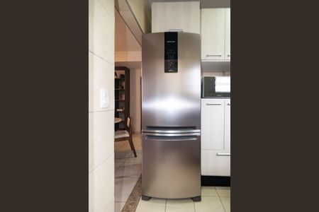 Apartamento à venda com 54m², 2 quartos e 1 vaga Apartamento à venda com 54m², 2 quartos e 1 vagaCozinha