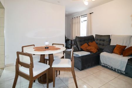 Apartamento à venda com 54m², 2 quartos e 1 vaga Apartamento à venda com 54m², 2 quartos e 1 vagaSala