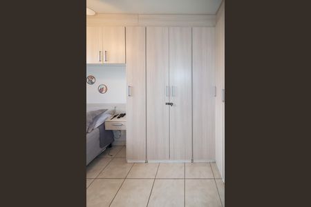 Apartamento à venda com 54m², 2 quartos e 1 vaga Apartamento à venda com 54m², 2 quartos e 1 vagaSuíte